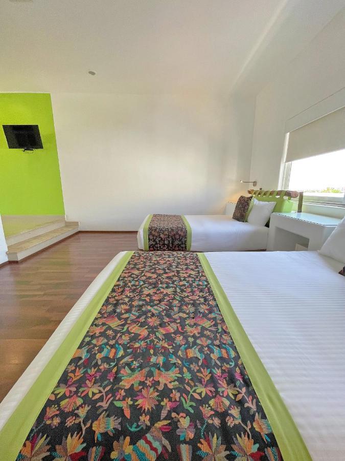 Seven Crown Express & Suites By Kavia Cabo San Lucas Exteriör bild