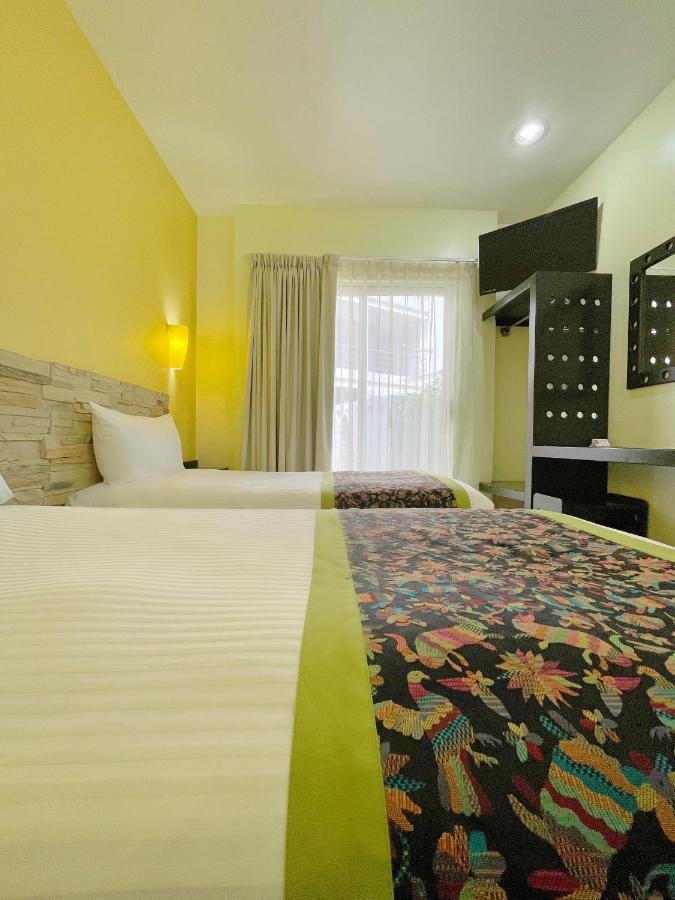 Seven Crown Express & Suites By Kavia Cabo San Lucas Exteriör bild